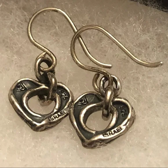 Silpada Artisan Oxidized Sterling Silver Cutout Heart Dangle Earrings W1912 - Picture 16 of 16
